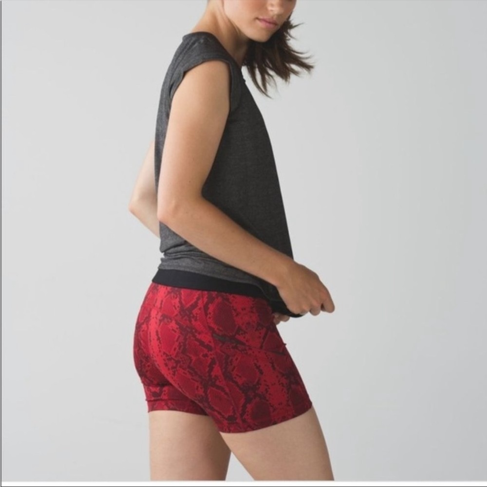 Lululemon | What The Sport Short Compression Bike Shorts Size 6